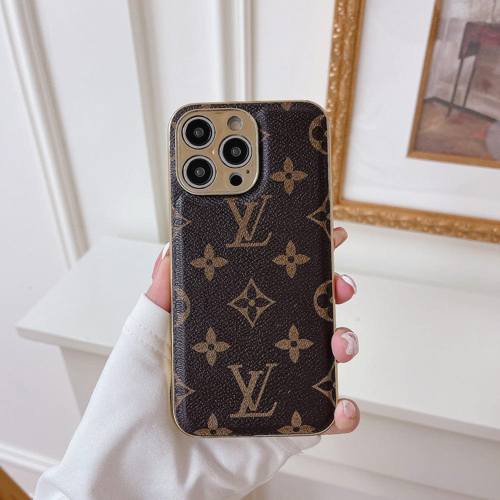 Tunde Store Iconic Louis Vuitton iPhone Cases - Timeless Luxury for iPhone 11, 12, 13, and 14 Pro Max