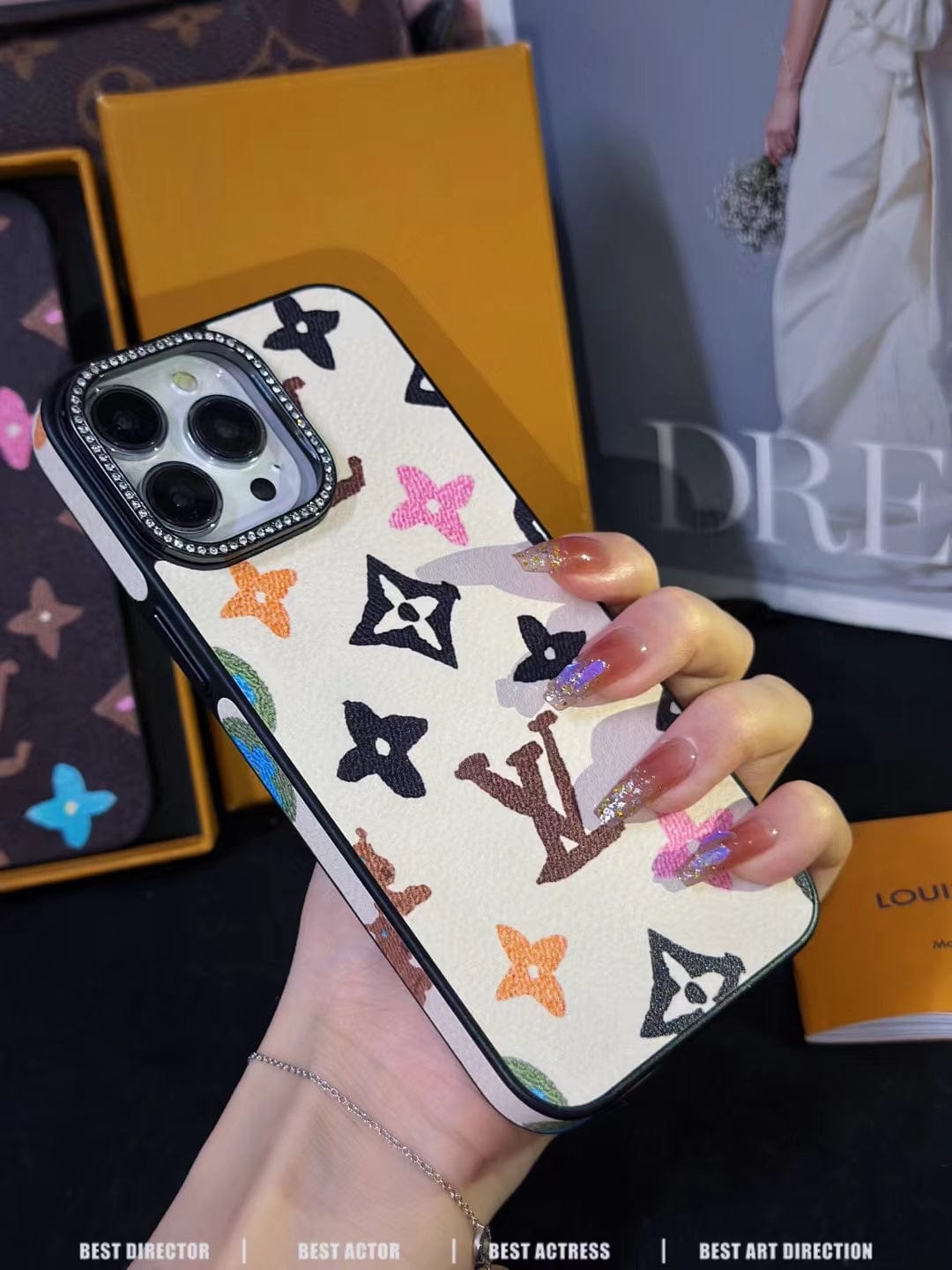 Tunde Store Stylish Louis Vuitton iPhone Case iphone 15, iphone 15Pro, iphone 15Pro Max